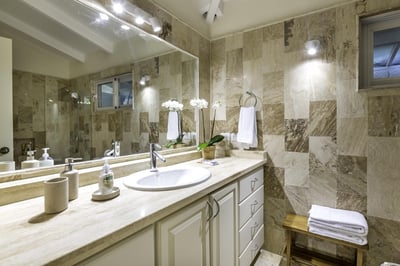 Luxury Villa Photo #8
