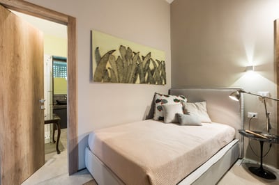 Luxury Villa Photo #57