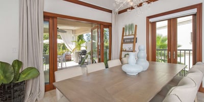 Luxury Villa Photo #9