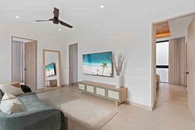 Luxury Villa Photo #25