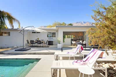 Luxury Villa Photo #5