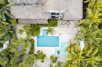 Luxury Villa Photo #49