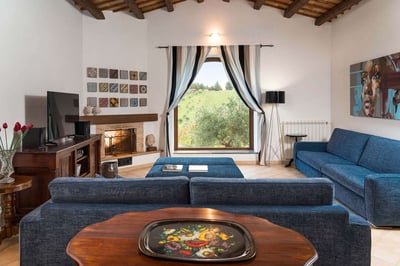 Luxury Villa Photo #16
