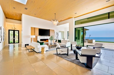 Luxury Villa Photo #19