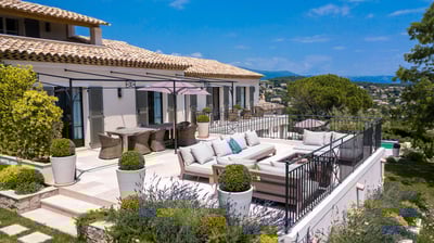 Luxury Villa Photo #4