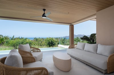 Luxury Villa Photo #8