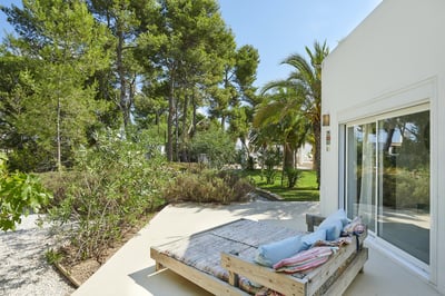 Luxury Villa Photo #14