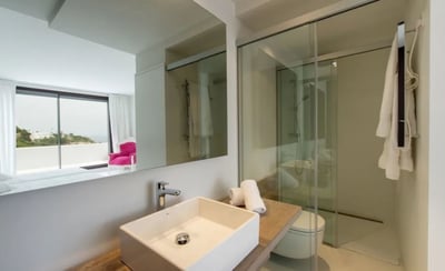 Luxury Villa Photo #21