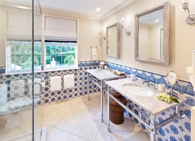 Luxury Villa Photo #20