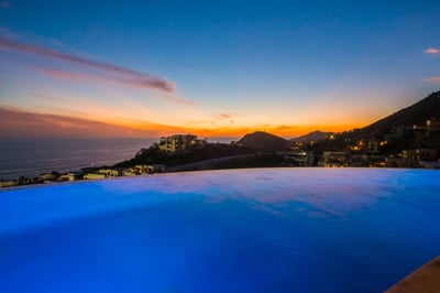 Luxury Villa Photo #19