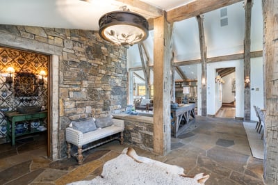 Luxury Villa Photo #9