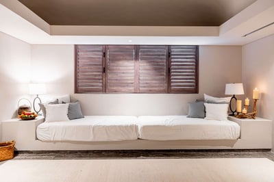 Luxury Villa Photo #36