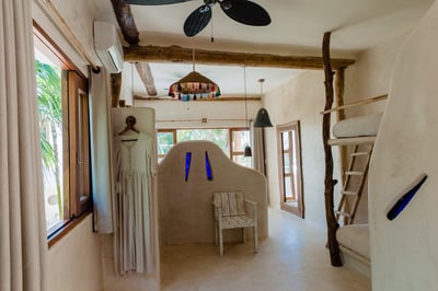 Luxury Villa Photo #11