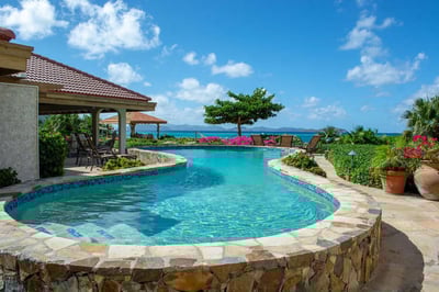 Luxury Villa Photo #2