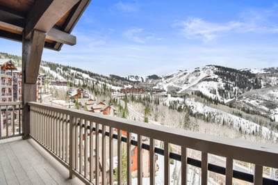 Luxury Villa Photo #5