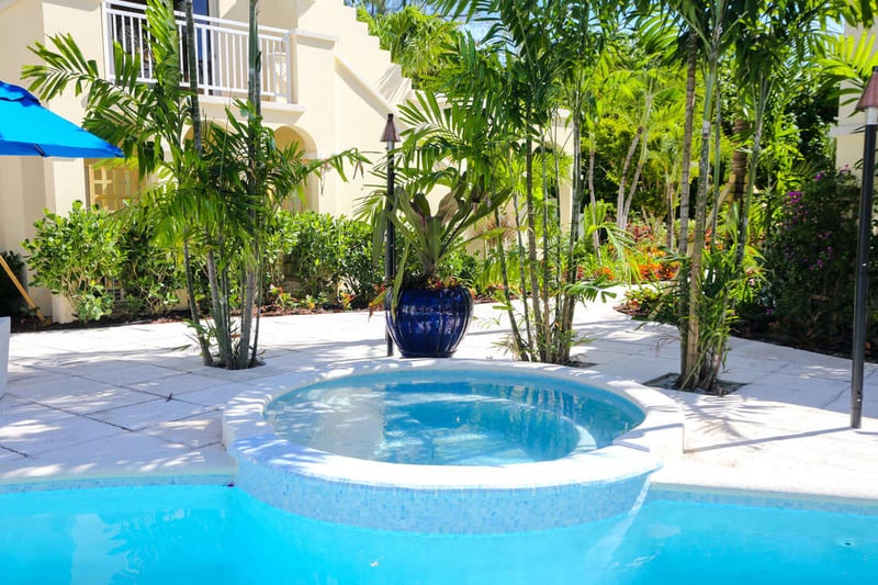 2 BDM Lanai Bungalow at Windsong Resort