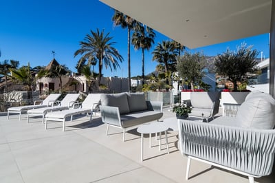Luxury Villa Photo #8