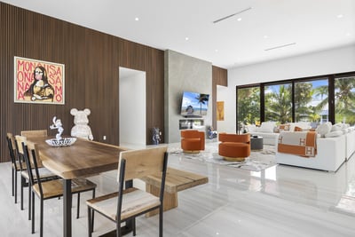 Luxury Villa Photo #24