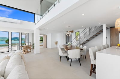 Luxury Villa Photo #33