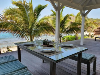 Luxury Villa Photo #15