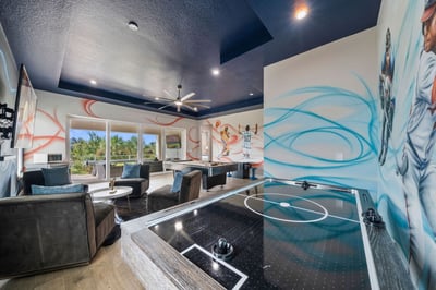 Luxury Villa Photo #29