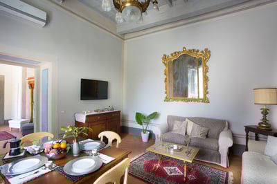 Luxury Villa Photo #11