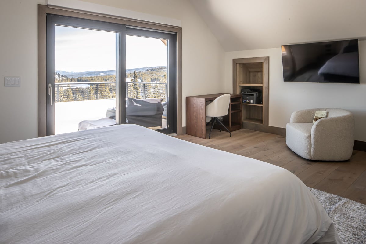 Spanish Peaks | Skylark Chalet