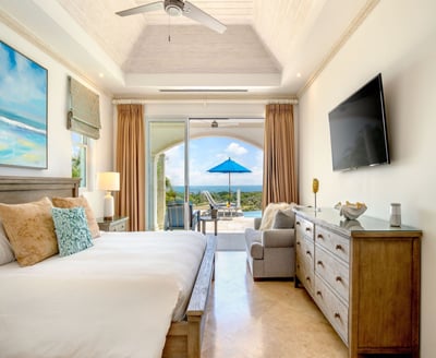 Luxury Villa Photo #11