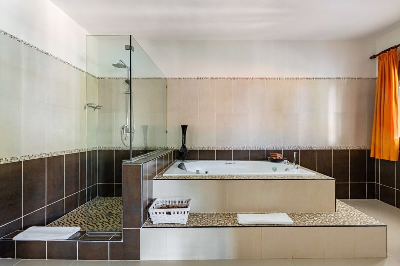 Colonial Beach Villa