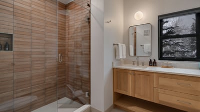 Loft bedroom, ensuite