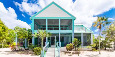 Cayman Kai,Bit of Heaven