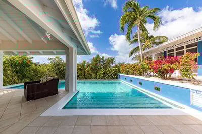 Luxury Villa Photo #13