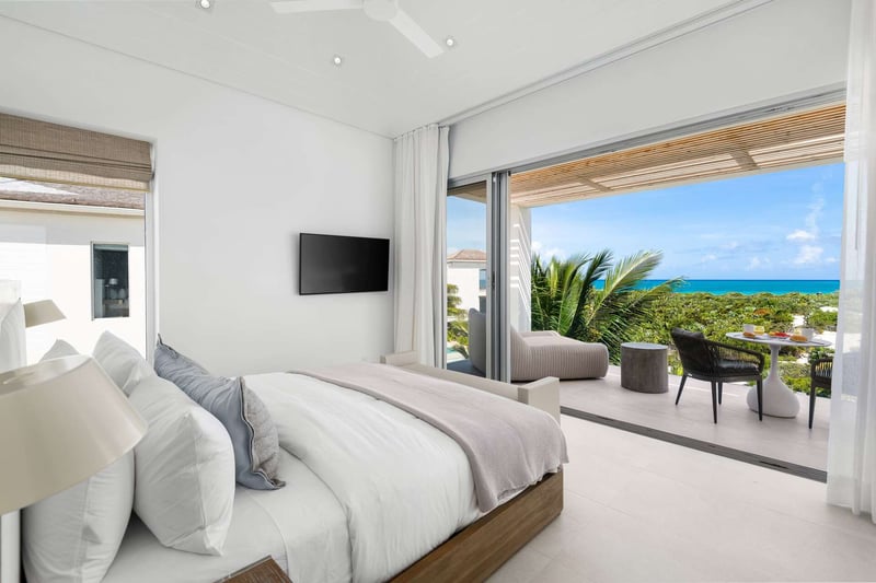 Beach Enclave Grace Bay 4 BDM Ocean View Villa