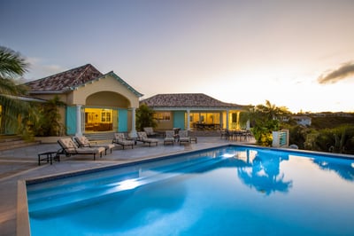 Luxury Villa Photo #6