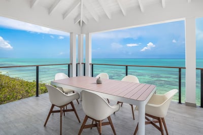 Luxury Villa Photo #13