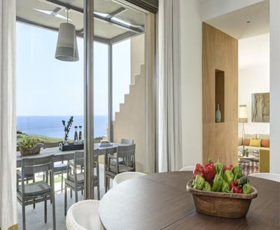 Luxury Villa Photo #6
