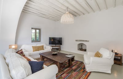 Luxury Villa Photo #16
