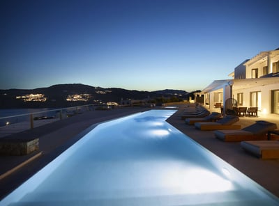 Luxury Villa Photo #7