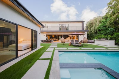 Sherman Oaks,Varna Villa