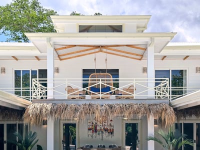 Luxury Villa Photo #3