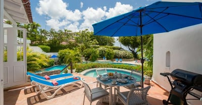 Luxury Villa Photo #2