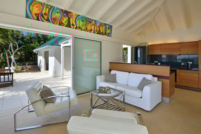 Luxury Villa Photo #18