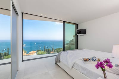 Luxury Villa Photo #23
