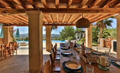 Luxury Villa Photo #8