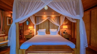 Luxury Villa Photo #36