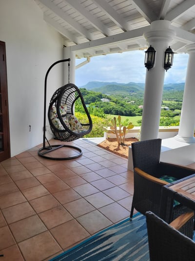 Luxury Villa Photo #16