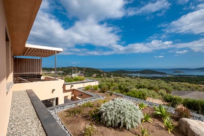 Luxury Villa Photo #37