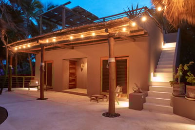 Luxury Villa Photo #7