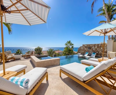 Luxury Villa Photo #9