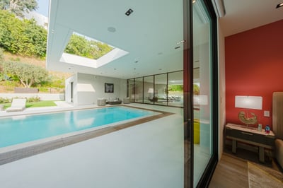 Luxury Villa Photo #36